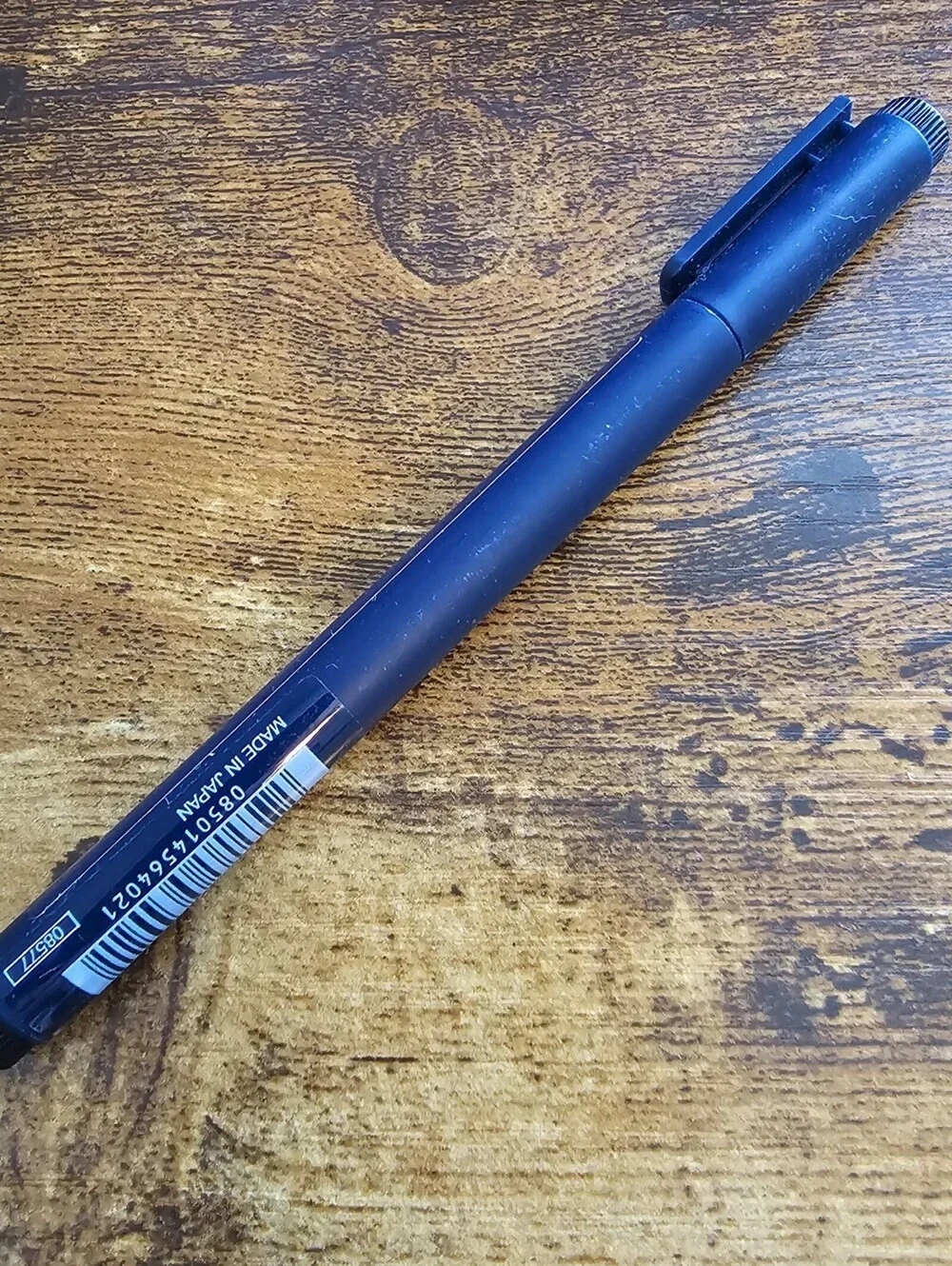 Tombow MONO Drawing Pen featuring water-based pigment ink